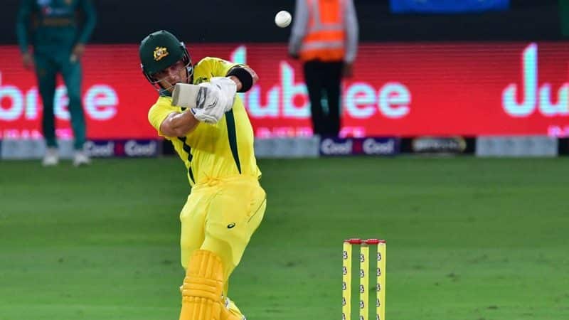 Sydney Thunder look to extend winning streak against Hobart Hurricanes &#8211; get BBL 2021-22 predictions