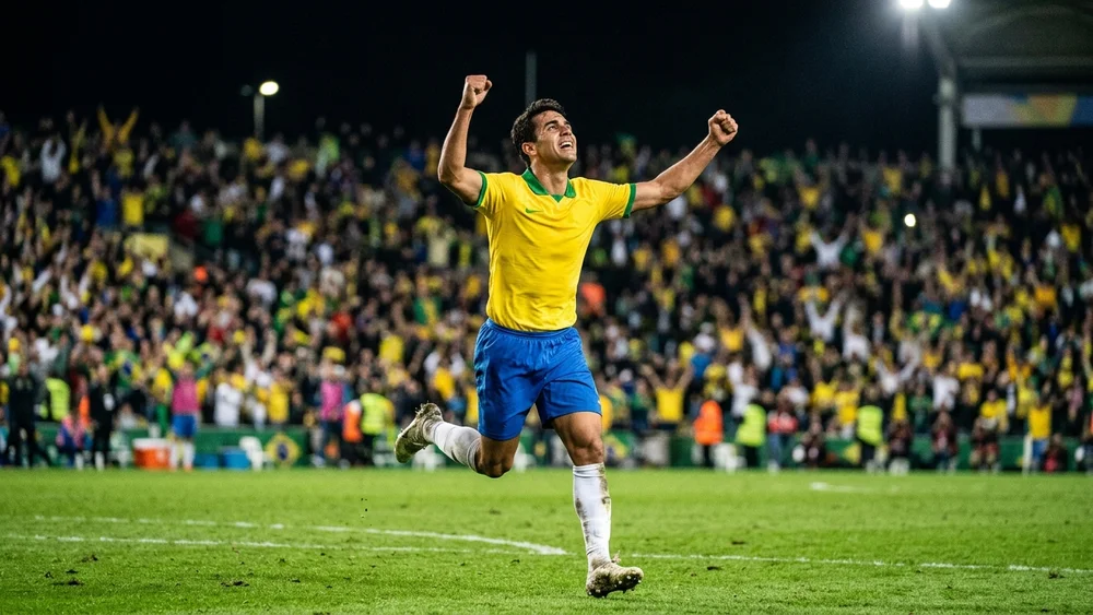 Martinelli&#8217;s stoppage-time winner saves Brazil from a Japan shock