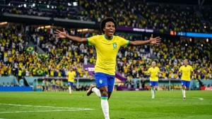 Vinícius double sends Brazil top of Group C and into the last 32