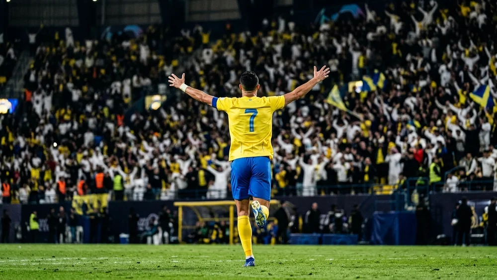 Ayari’s brace sends Sweden top of Group F with a 5-1 rout of Tunisia
