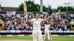 Wyatt-Hodge&#8217;s record 105 sets up England&#8217;s 87-run rout of Sri Lanka in the World Cup opener