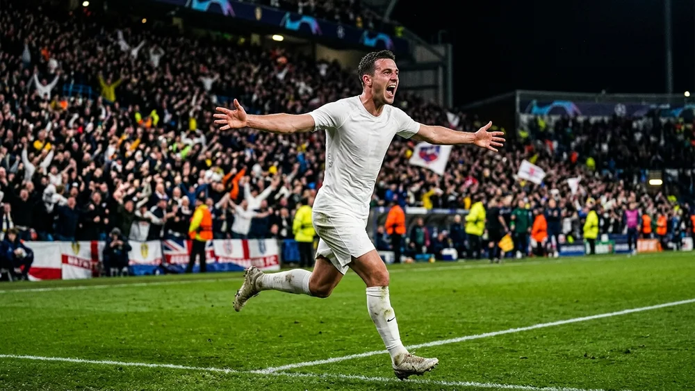 Bellingham double sends ten-man England past Mexico into the World Cup quarter-finals