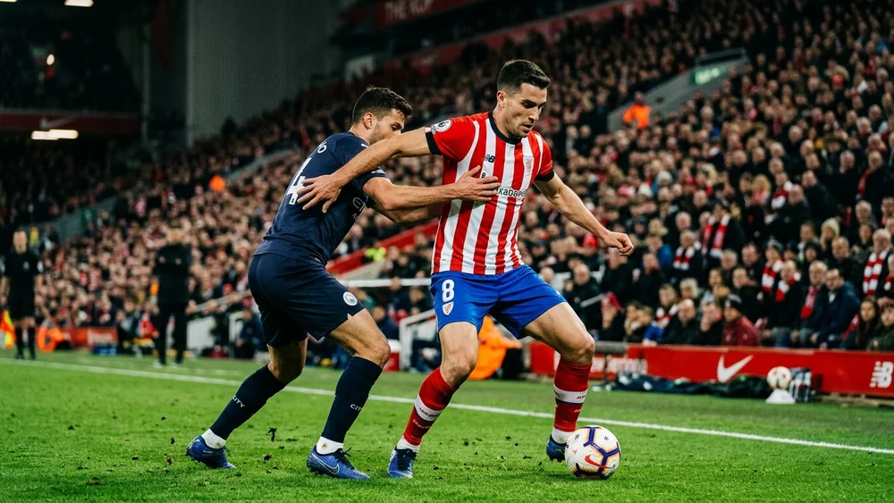Atlético Madrid sign Sporting captain Morten Hjulmand for €40m