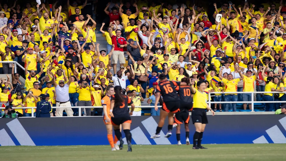 USA look to keep their home World Cup alive against Bosnia in the last 32