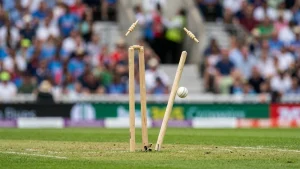 Deepti Sharma&#8217;s 3 for 13 holds Welsh Fire to 121, and Sunrisers Leeds win with 26 balls left