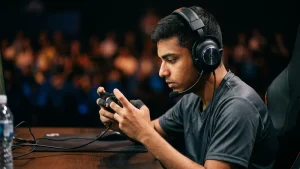 Group A has SouL, GodLike and Orangutan in it, and eight of those 16 go down after week one