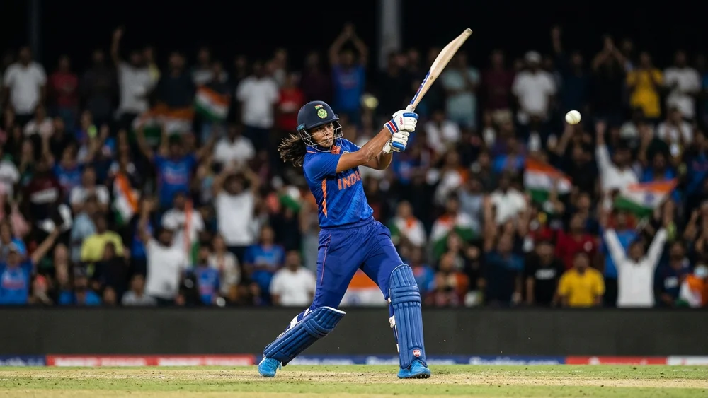 Shafali and Mandhana put on 129, and Sri Lanka were all out for 111