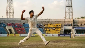 Mukesh Kumar took eight wickets in the Irani Cup, and Bengal have him, Shami and Akash Deep against Delhi