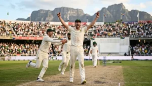Australia led by 100 on first innings, and Harmer&#8217;s 6 for 16 has won South Africa the series at Newlands