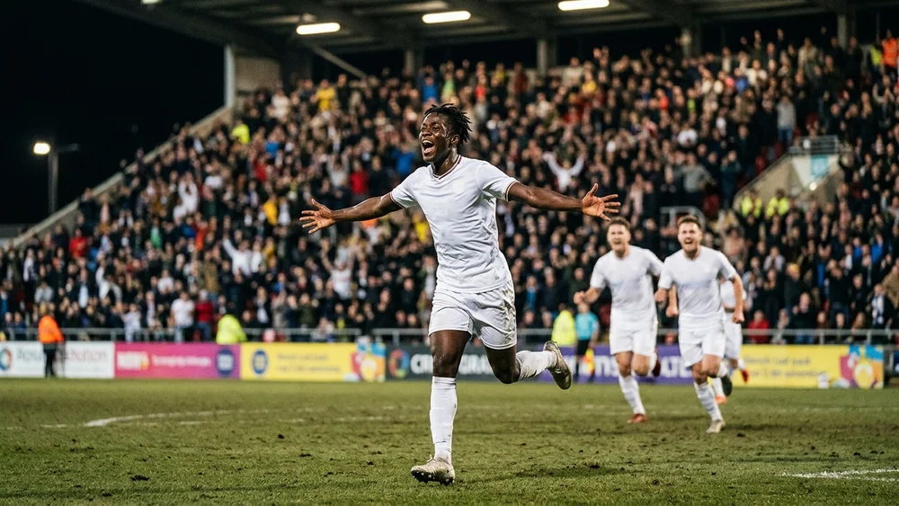 Vinícius was banned, and Diomandé set up one and scored one as Real Madrid beat Sevilla 4-1