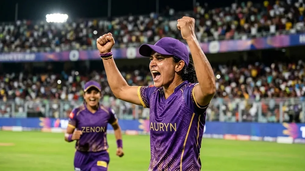 Chamari Athapaththu went unsold in Kochi, and UP Warriorz paid ₹1.1 crore to beat RCB to Sophie Molineux